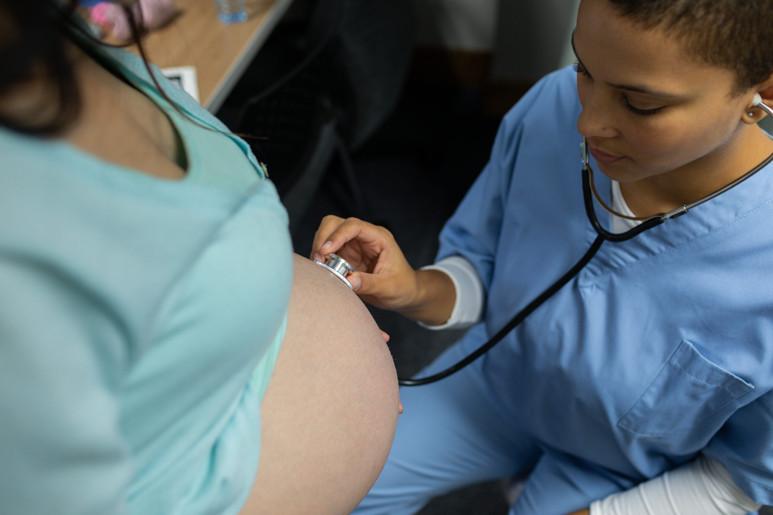 Exames cardiológicos no pré-natal quando eles são realmente necessários para proteger mãe e bebê